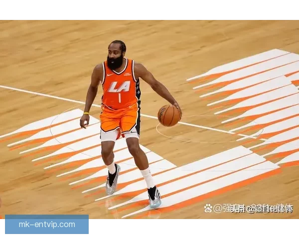 詹姆斯创NBA历史新纪录 三分球10投0中 一人复制哈登数据表现