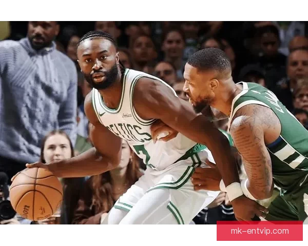 布朗复出空砍准三双难救主老鹰终结绿军连胜约翰逊两双闪耀表现抢眼